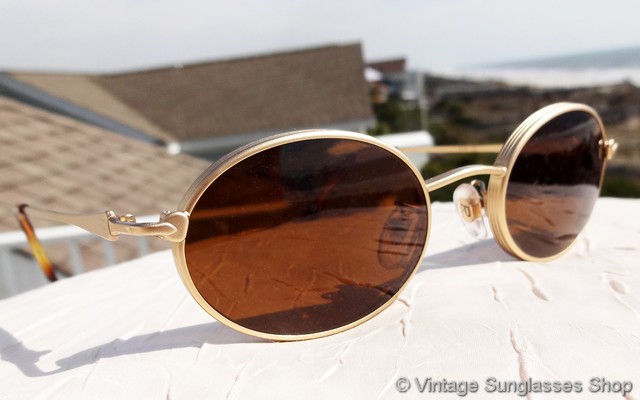Vintage Sunglasses For Men and Women - Page 79